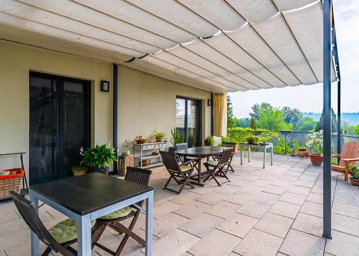Ca'Luna Guest House